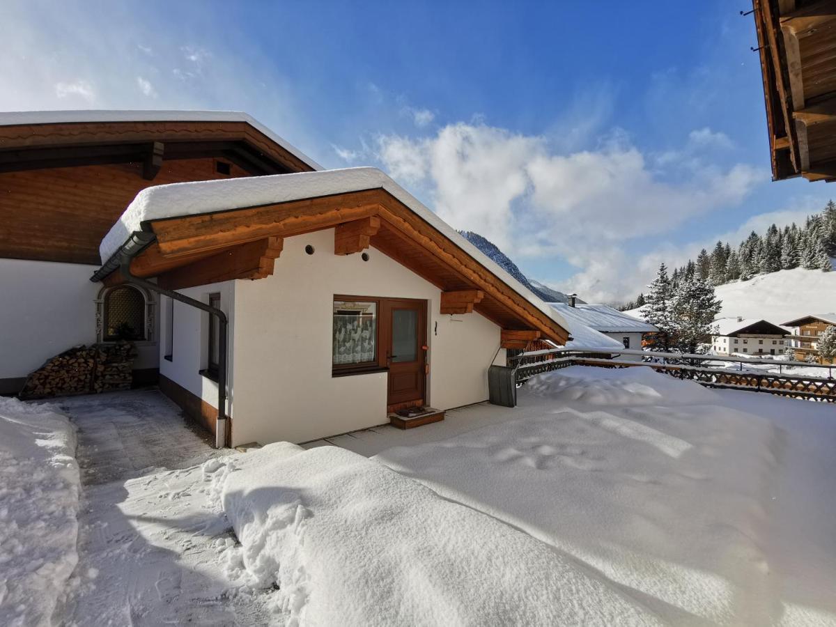 Hotel Haus Steinkarblick und Berghäusl Berwang Exterior foto